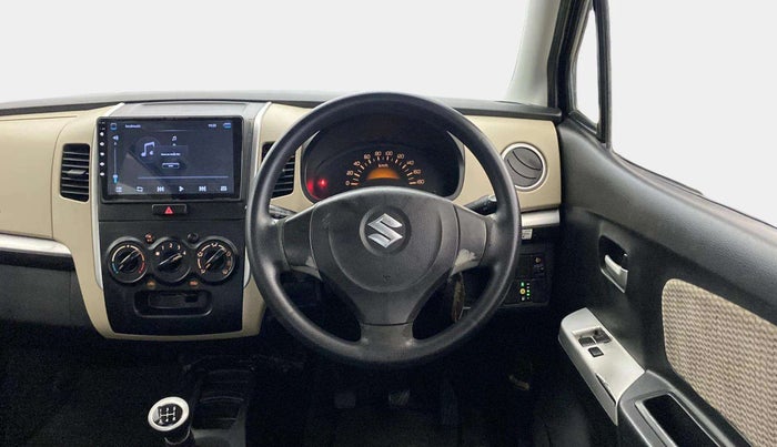 2017 Maruti Wagon R 1.0 LXI CNG, CNG, Manual, 83,075 km, Steering Wheel Close Up