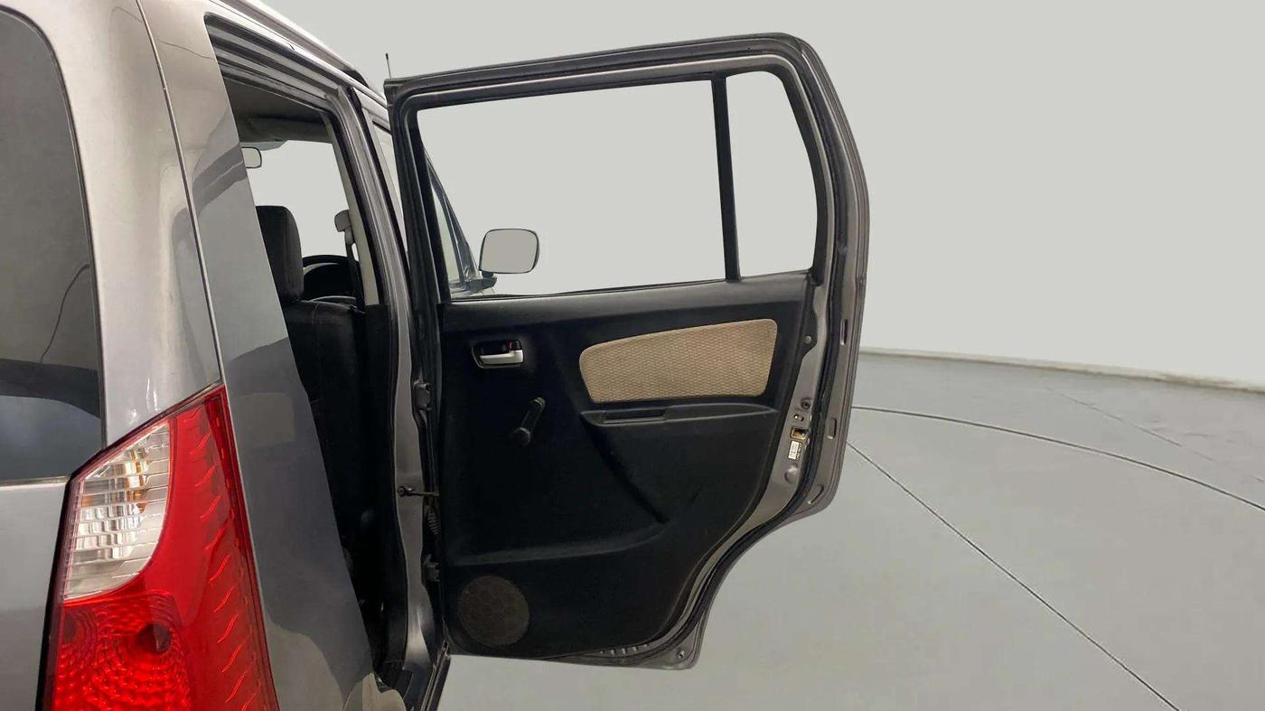 2017 Maruti Wagon R 1.0 LXI CNG, CNG, Manual, 83,075 km, RHS Rear Door