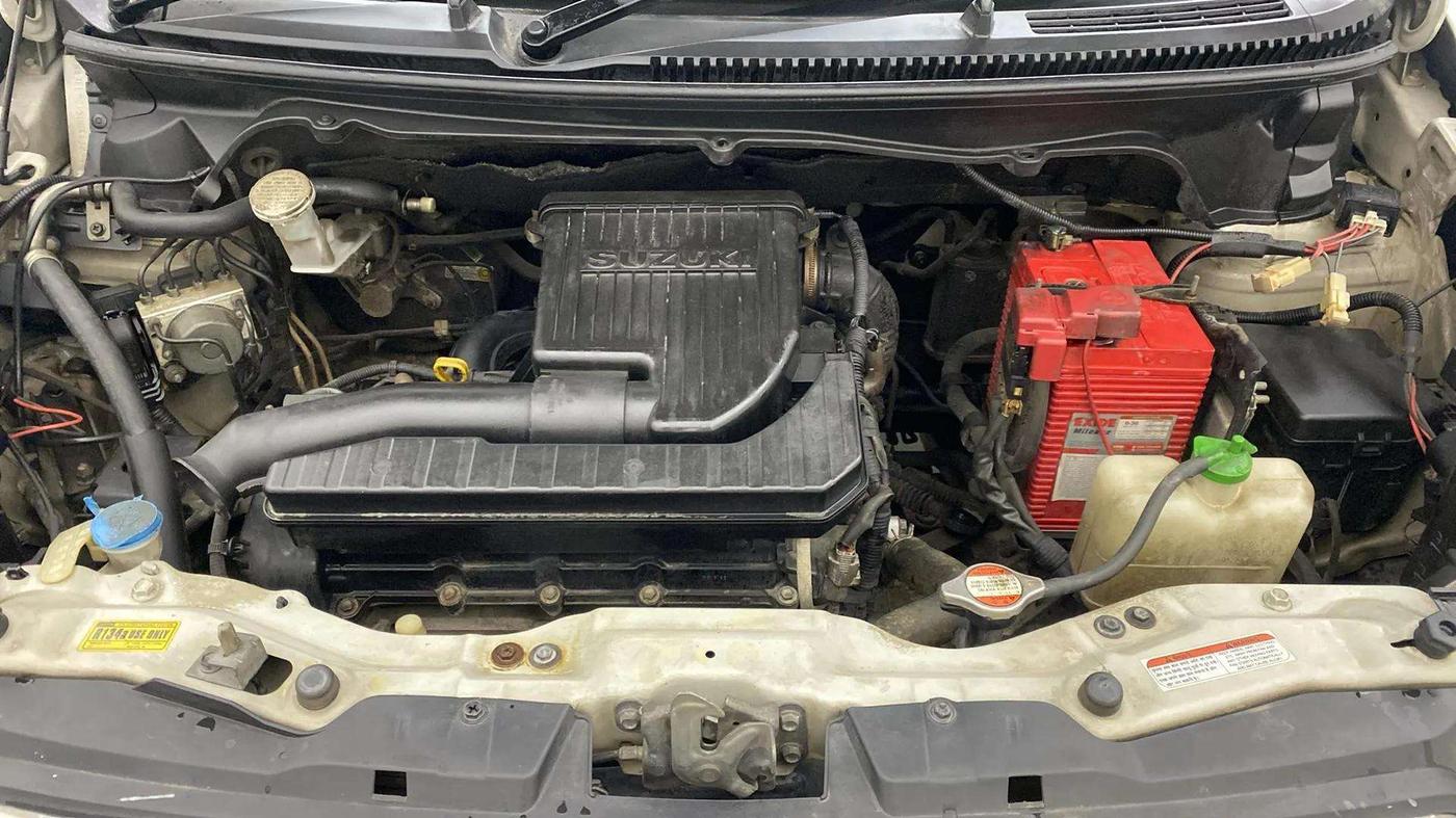 2017 Maruti Ertiga VXI, Petrol, Manual, 76,469 km, Engine View