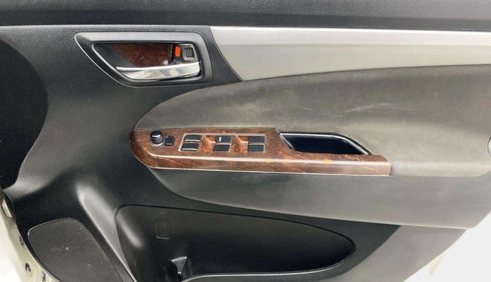 2017 Maruti Ertiga VXI, Petrol, Manual, 76,323 km, Driver Side Door Panels Control