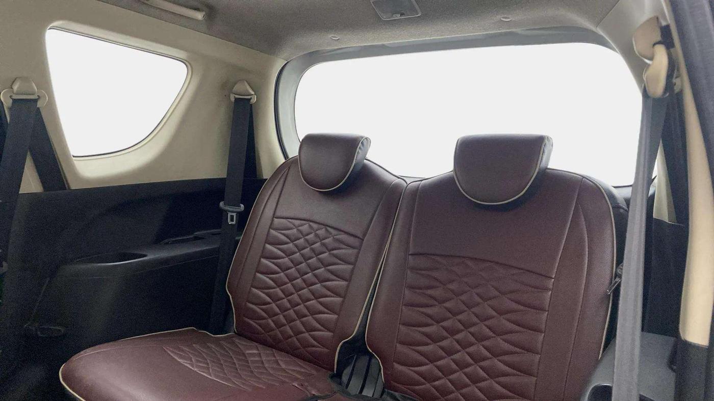 2017 Maruti Ertiga VXI, Petrol, Manual, 76,469 km, Third Seat Row ( optional )