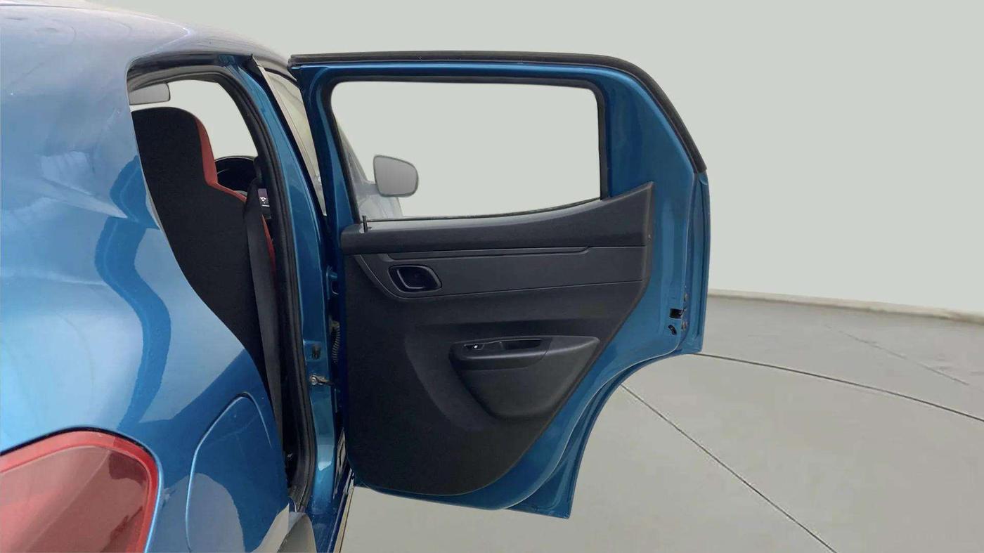 2022 Renault Kwid RXT 1.0 AMT (O), Petrol, Automatic, 19,618 km, RHS Rear Door