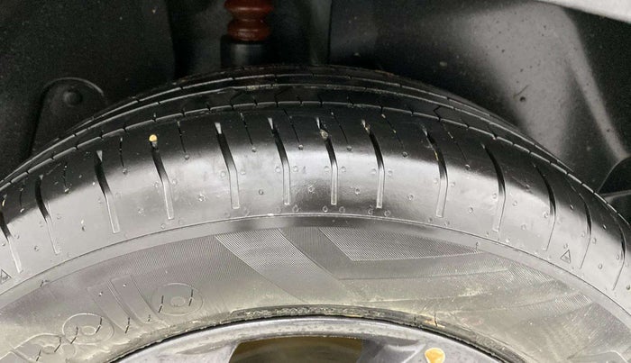 2023 Hyundai Creta S PLUS KNIGHT 1.5 PETROL, Petrol, Manual, 25,291 km, Left Rear Tyre Tread