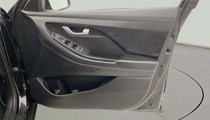 2023 Hyundai Creta S PLUS KNIGHT 1.5 PETROL, Petrol, Manual, 25,291 km, Driver Side Door Panels Control