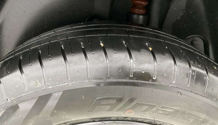 2023 Hyundai Creta S PLUS KNIGHT 1.5 PETROL, Petrol, Manual, 25,291 km, Right Rear Tyre Tread