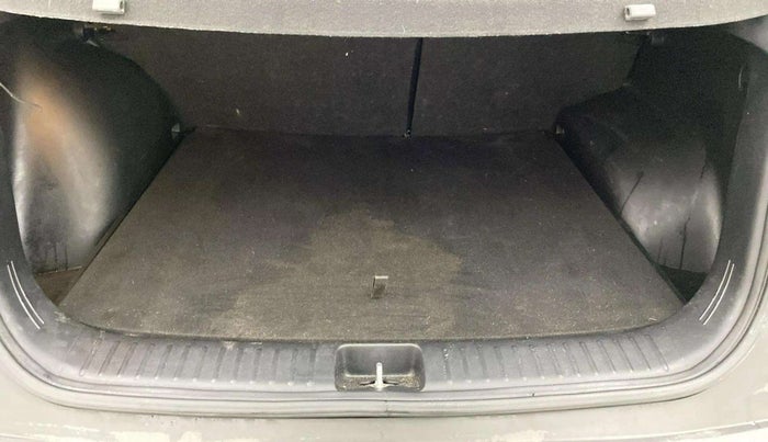 2023 Hyundai Creta S PLUS KNIGHT 1.5 PETROL, Petrol, Manual, 25,291 km, Boot Inside