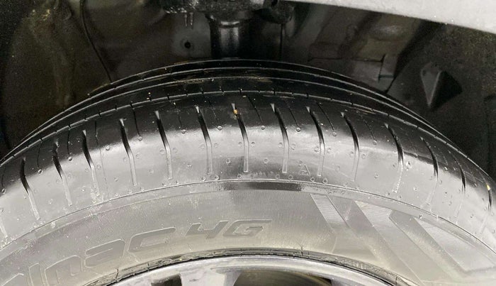 2023 Hyundai Creta S PLUS KNIGHT 1.5 PETROL, Petrol, Manual, 25,291 km, Right Front Tyre Tread
