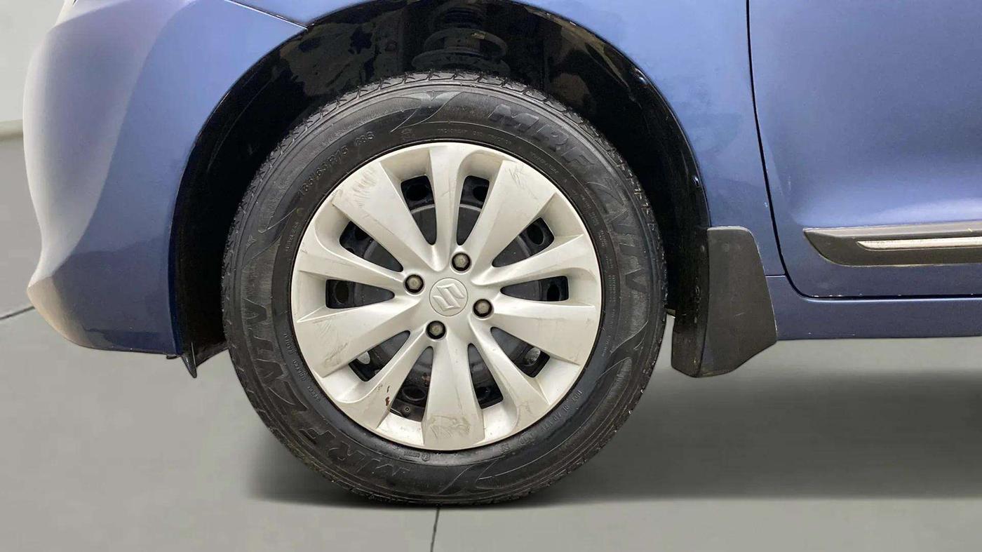 2018 Maruti Baleno DELTA PETROL 1.2, CNG, Manual, 97,045 km, Left Front Wheel