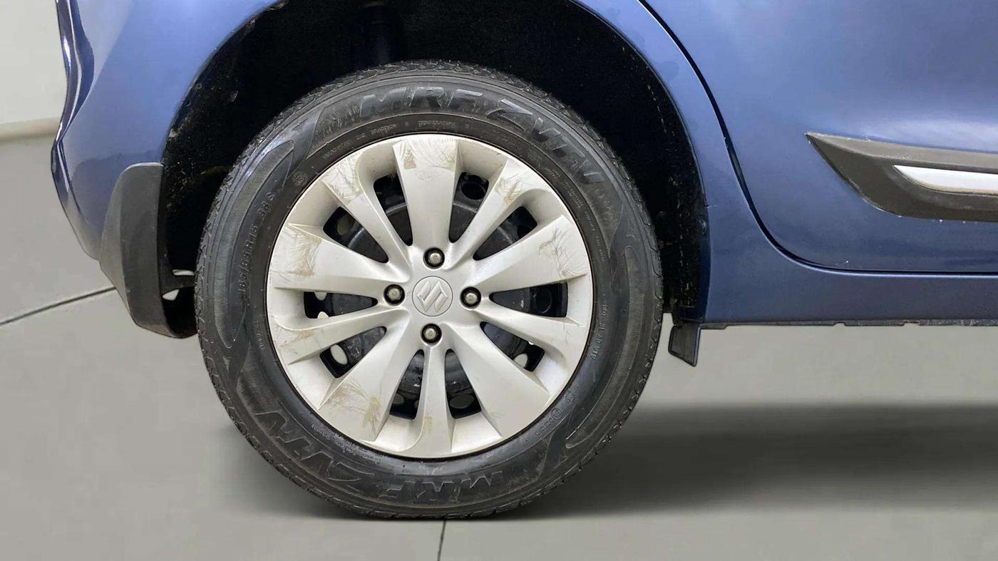 2018 Maruti Baleno DELTA PETROL 1.2, CNG, Manual, 97,045 km, Right Rear Wheel
