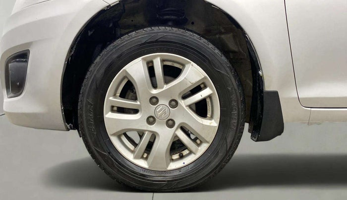 2014 Maruti Swift Dzire ZXI, Petrol, Manual, 69,734 km, Left Front Wheel