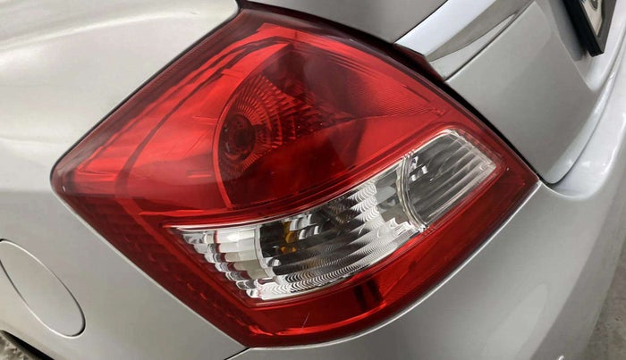 2014 Maruti Swift Dzire ZXI, Petrol, Manual, 69,734 km, Left tail light - Minor scratches