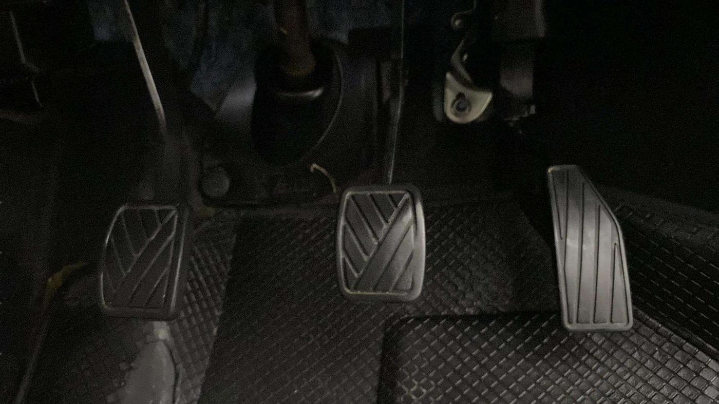 2021 Maruti New Wagon-R LXI CNG (O) 1.0, CNG, Manual, 72,522 km, Pedals