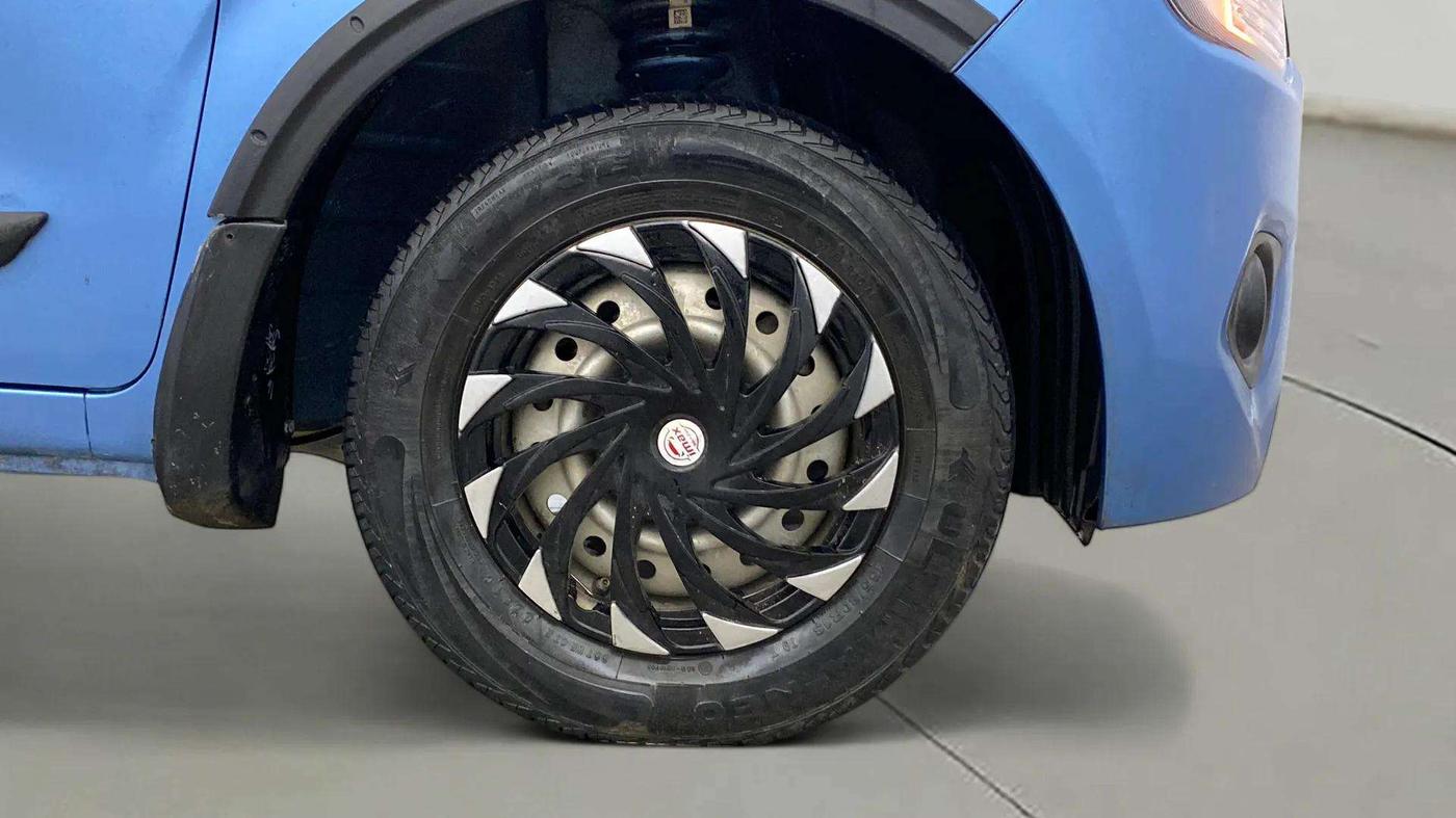 2021 Maruti New Wagon-R LXI CNG (O) 1.0, CNG, Manual, 72,522 km, Right Front Wheel