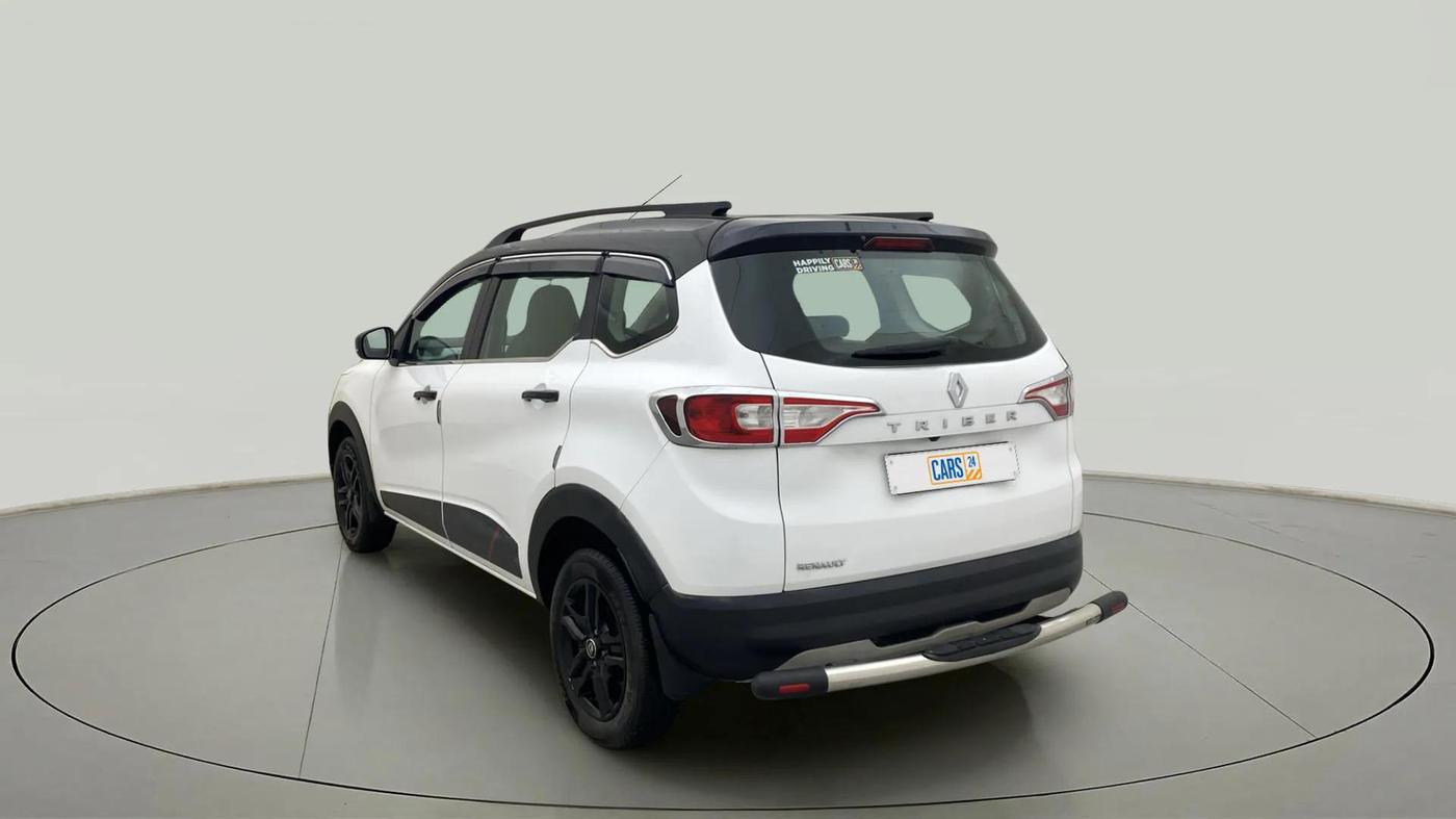 2022 Renault TRIBER RXZ AMT DUAL TONE, Petrol, Automatic, 20,044 km, Left Back Diagonal