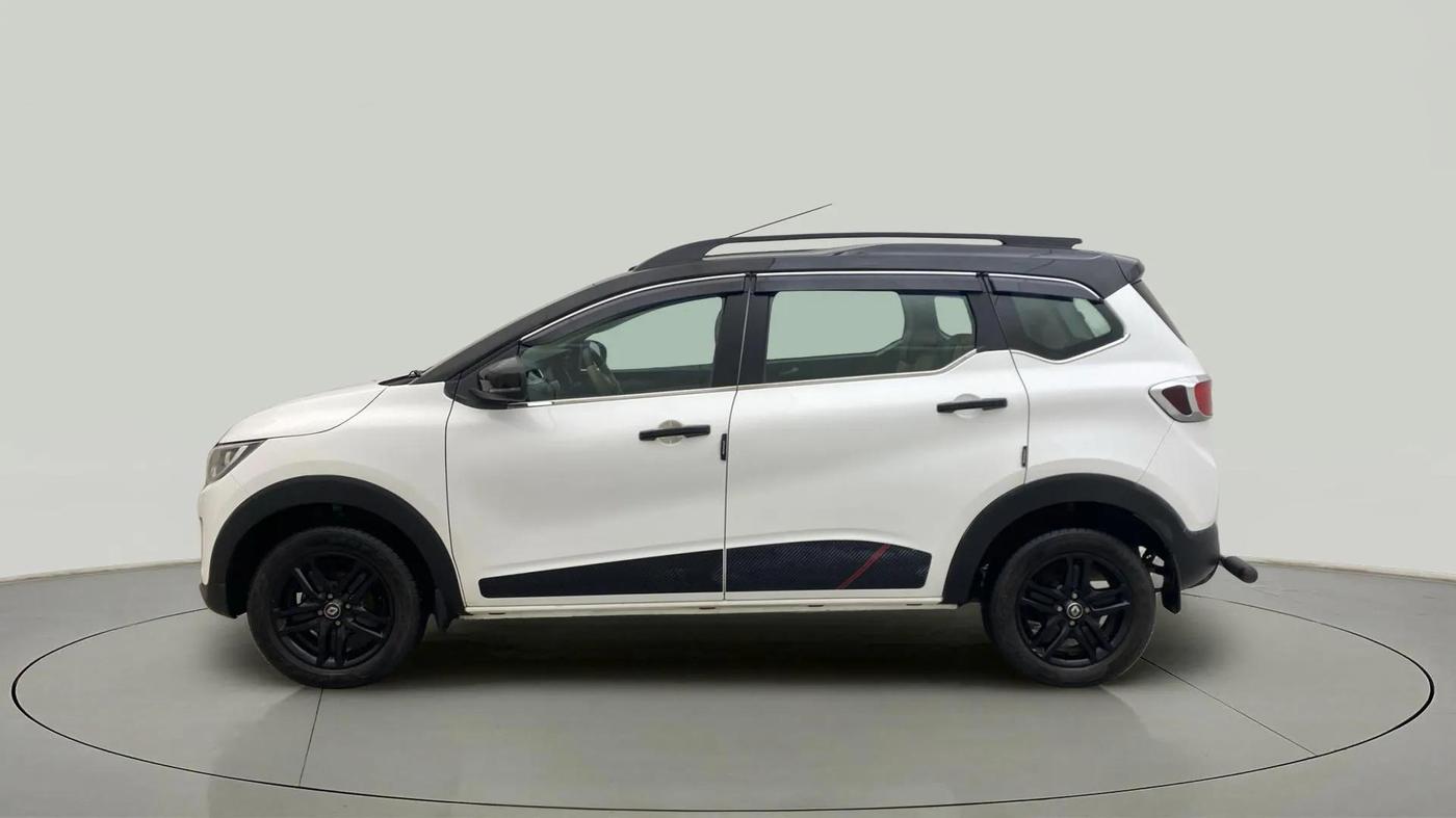2022 Renault TRIBER RXZ AMT DUAL TONE, Petrol, Automatic, 20,044 km, Left Side