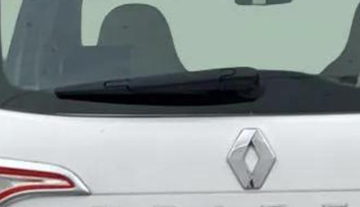 2022 Renault TRIBER RXZ AMT DUAL TONE, Petrol, Automatic, 19,933 km, Rear Wiper
