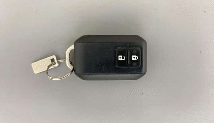2020 Maruti Swift ZXI, Petrol, Manual, 73,944 km, Key Close Up