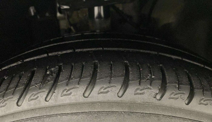 2022 Tata ALTROZ XZ PLUS I-TURBO PETROL, Petrol, Manual, 44,622 km, Right Front Tyre Tread