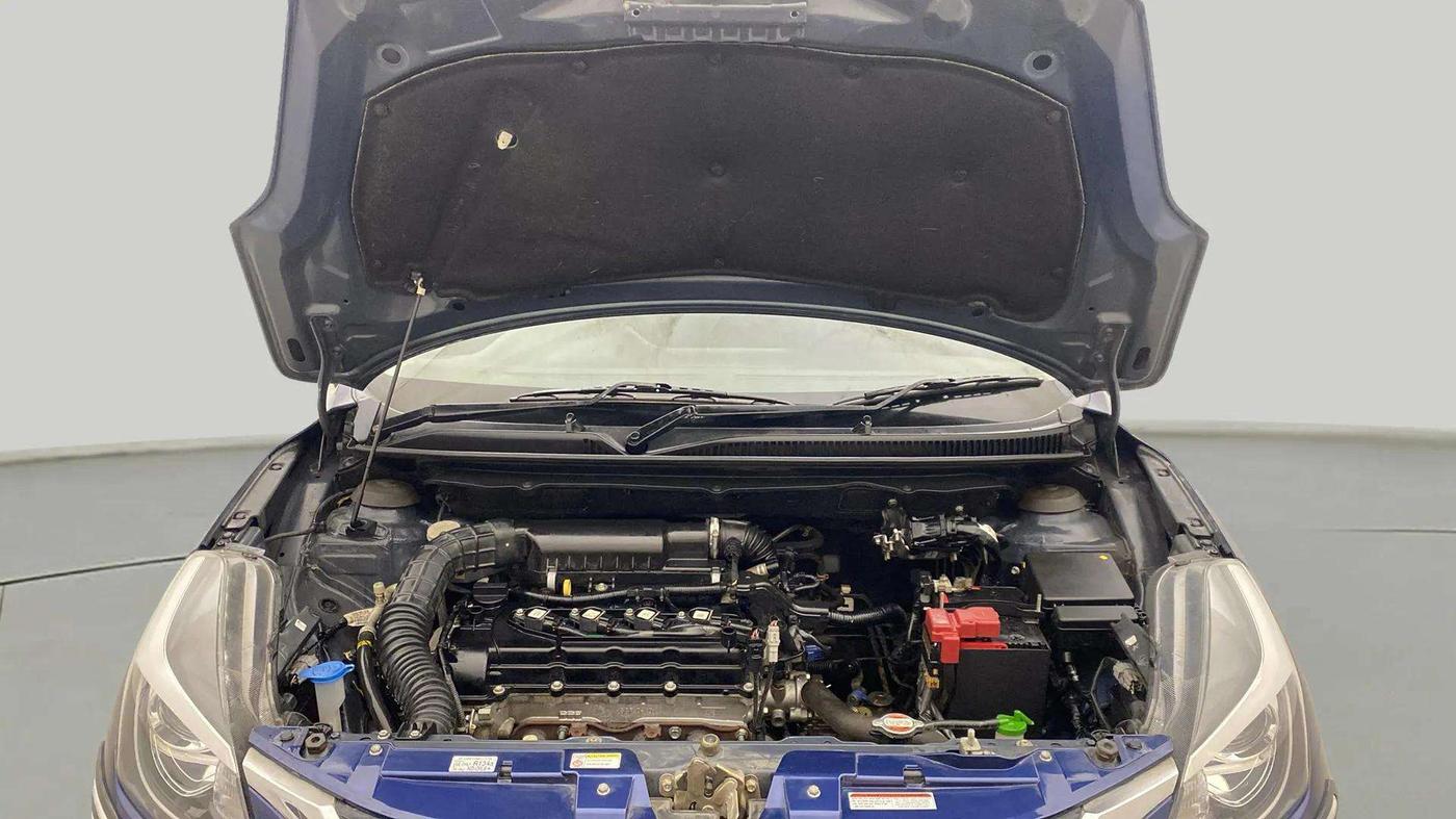 2020 Maruti Baleno ZETA PETROL 1.2, Petrol, Manual, 25,656 km, Open Bonet