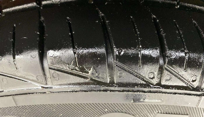 2022 Maruti Alto VXI PLUS, Petrol, Manual, 18,227 km, Right Front Tyre Tread