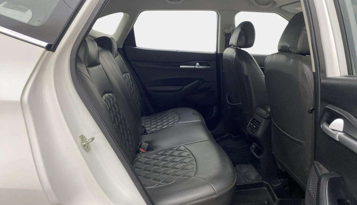 2021 KIA SELTOS HTK PLUS 1.5, Petrol, Manual, 45,294 km, Right Side Rear Door Cabin