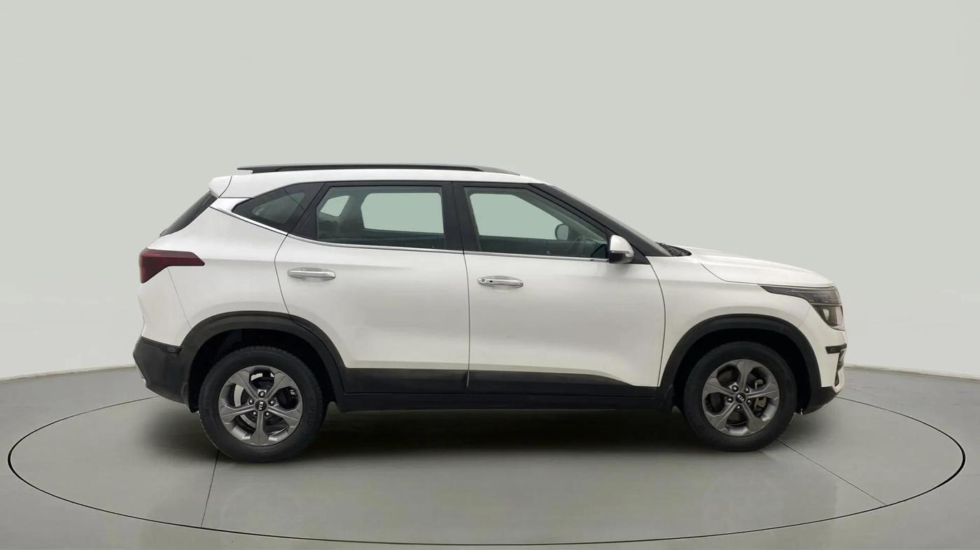 2021 KIA SELTOS HTK PLUS 1.5, Petrol, Manual, 45,352 km, Right Side View