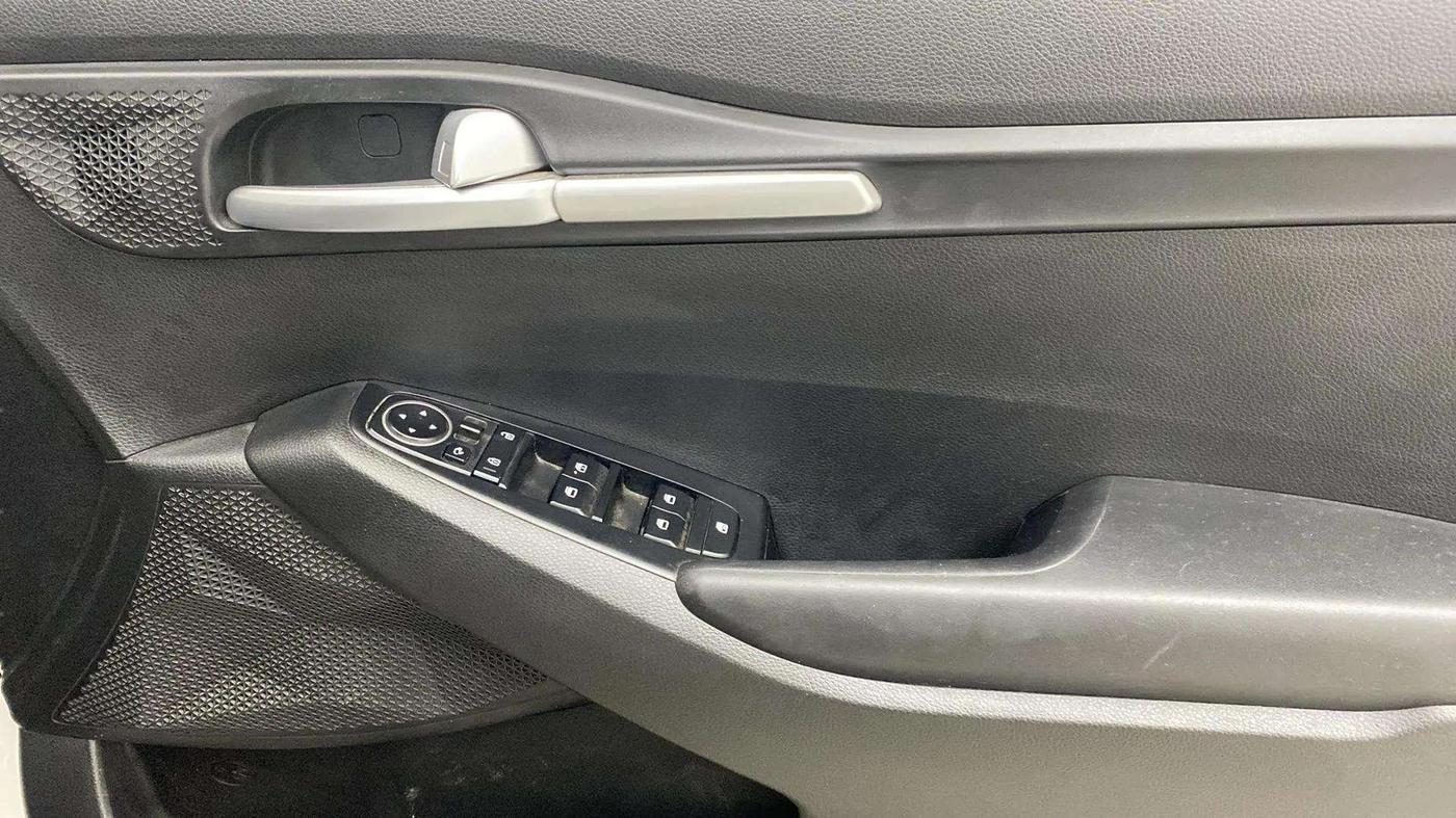2021 KIA SELTOS HTK PLUS 1.5, Petrol, Manual, 45,352 km, Driver Side Door Panels Control