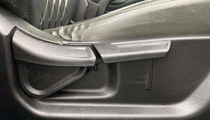 2021 KIA SELTOS HTK PLUS 1.5, Petrol, Manual, 45,294 km, Driver Side Adjustment Panel