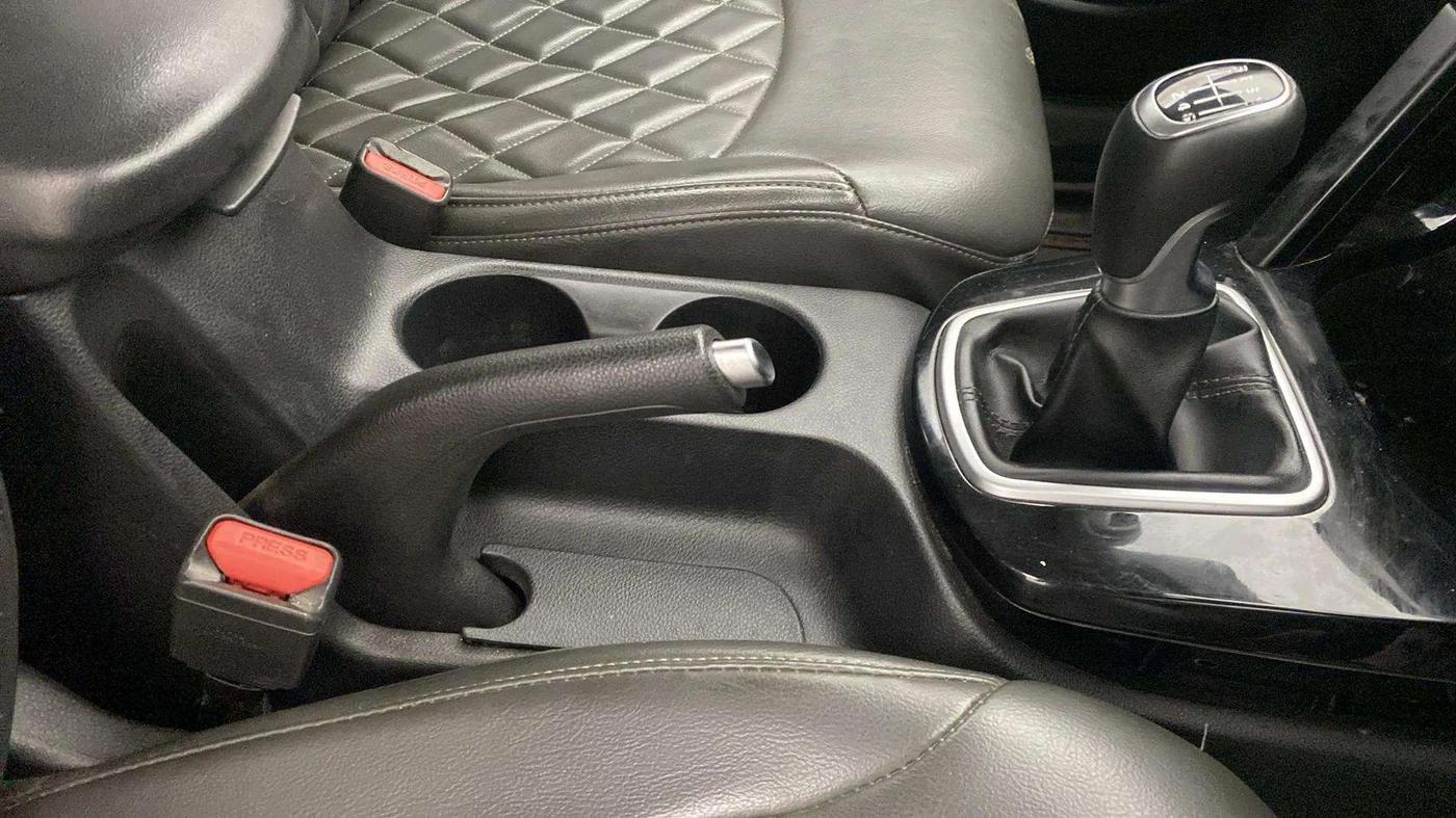 2021 KIA SELTOS HTK PLUS 1.5, Petrol, Manual, 45,352 km, Gear Lever