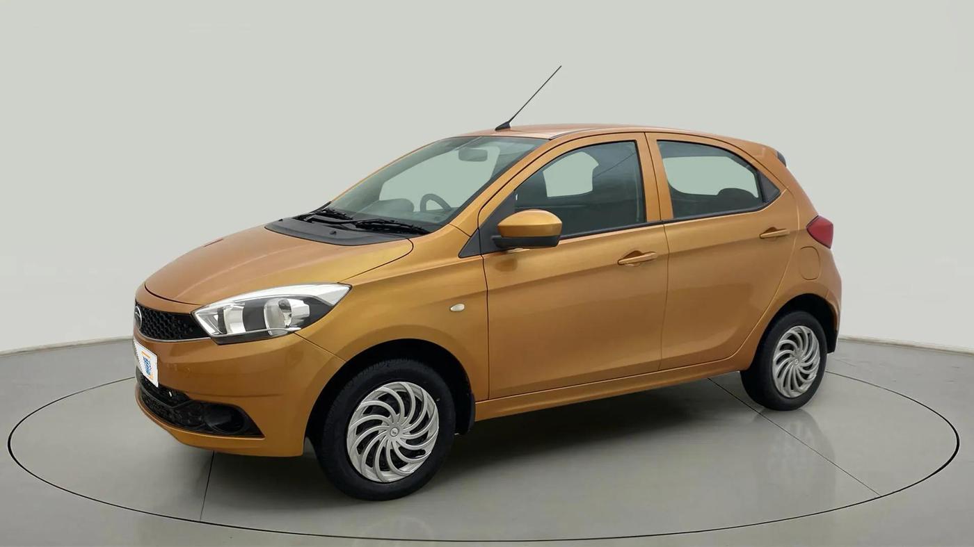 2018 Tata Tiago XTA PETROL, Petrol, Automatic, 51,661 km, Left Front Diagonal