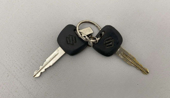 2018 Maruti Eeco 5 STR WITH A/C+HTR, CNG, Manual, 38,705 km, Key Close Up