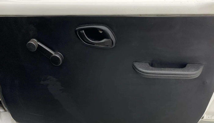 2018 Maruti Eeco 5 STR WITH A/C+HTR, CNG, Manual, 38,705 km, Driver Side Adjustment Panel