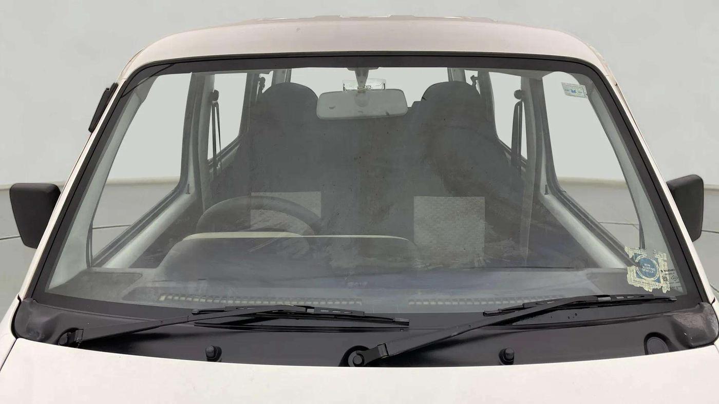 2018 Maruti Eeco 5 STR WITH A/C+HTR, CNG, Manual, 38,705 km, Front Windshield