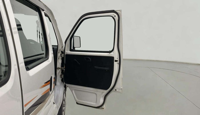 2018 Maruti Eeco 5 STR WITH A/C+HTR, CNG, Manual, 38,705 km, RHS Front Door
