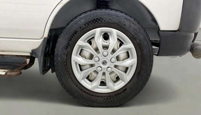 2018 Maruti Eeco 5 STR WITH A/C+HTR, CNG, Manual, 38,705 km, Right Front Wheel