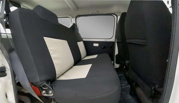 2018 Maruti Eeco 5 STR WITH A/C+HTR, CNG, Manual, 38,705 km, Right Side Rear Door Cabin