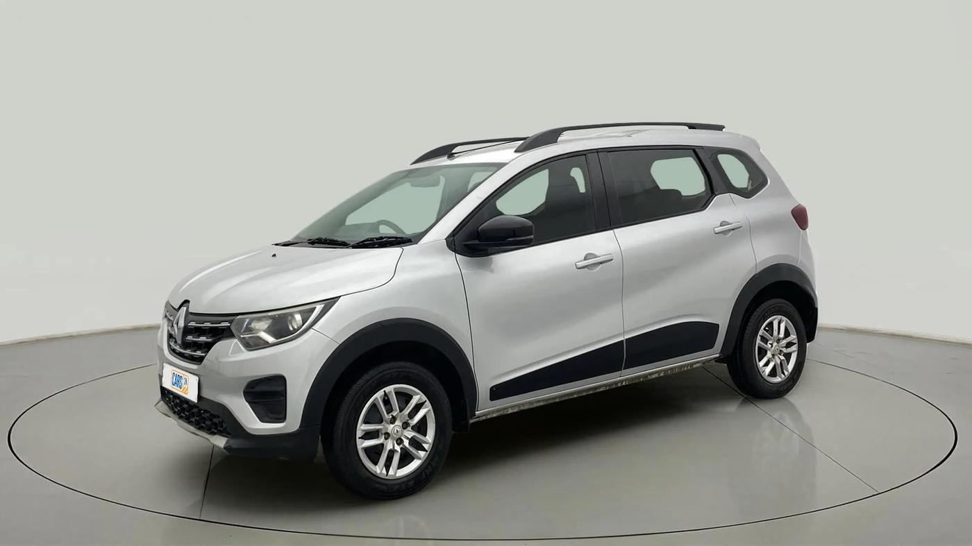 2022 Renault TRIBER RXT, Petrol, Manual, 70,585 km, Left Front Diagonal