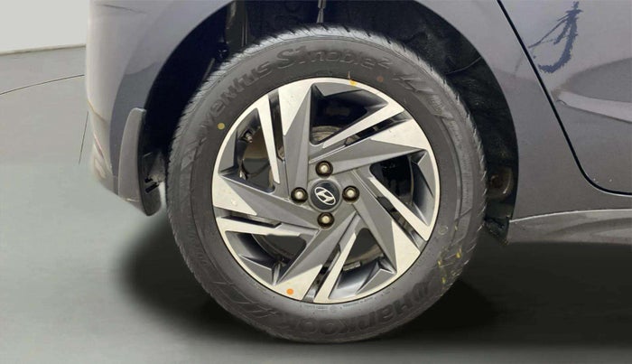 2021 Hyundai NEW I20 ASTA (O) 1.5 CRDI MT, Diesel, Manual, 57,830 km, Right Rear Wheel