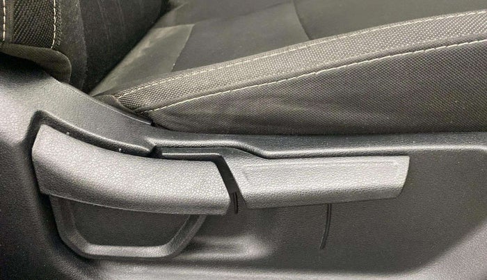 2021 Hyundai NEW I20 ASTA (O) 1.5 CRDI MT, Diesel, Manual, 57,830 km, Driver Side Adjustment Panel