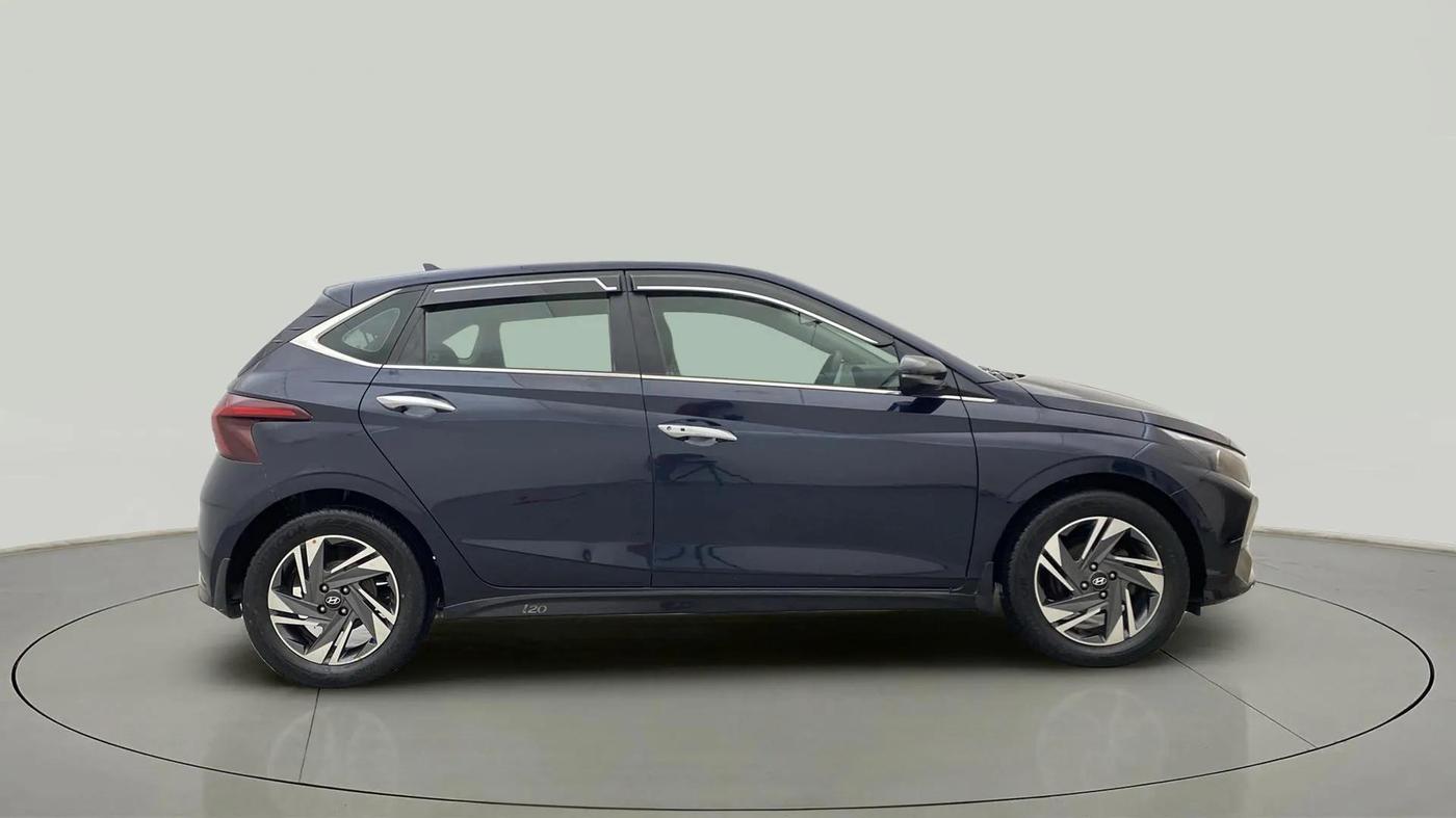 2021 Hyundai NEW I20 ASTA (O) 1.5 CRDI MT, Diesel, Manual, 58,183 km, Right Side View