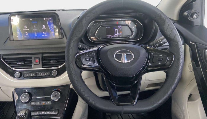 2020 Tata NEXON XZ PLUS (O) PETROL, Petrol, Manual, 32,841 km, Steering Wheel Close Up