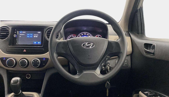 2017 Hyundai Grand i10 MAGNA 1.2 KAPPA VTVT, Petrol, Manual, 33,474 km, Steering Wheel Close Up