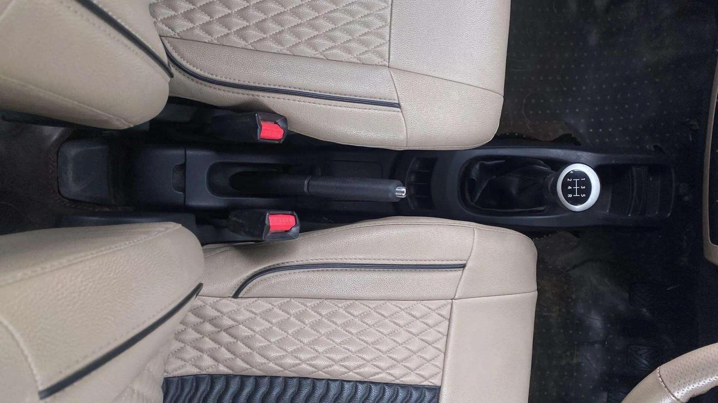 2018 Maruti Wagon R 1.0 VXI, Petrol, Manual, 22,884 km, Gear Lever