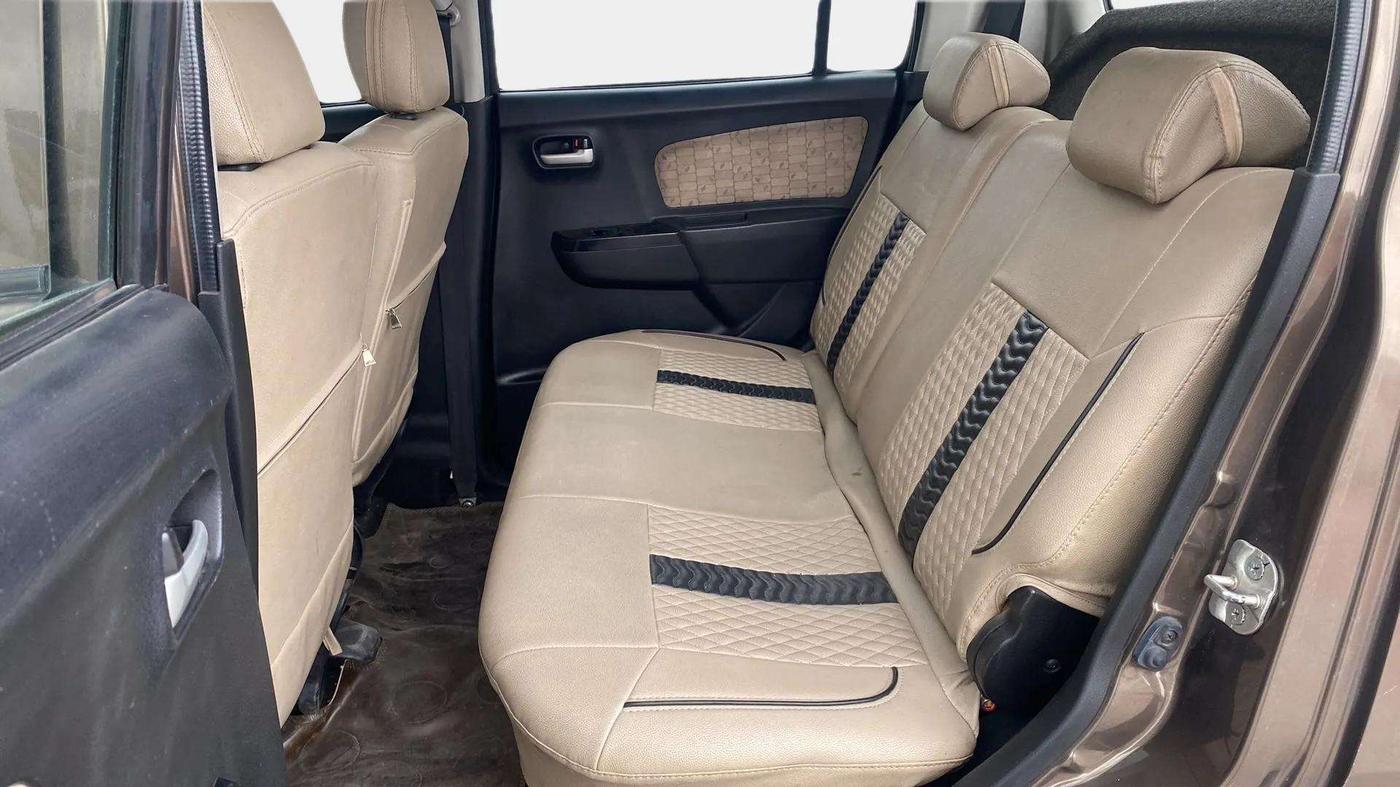 2018 Maruti Wagon R 1.0 VXI, Petrol, Manual, 22,884 km, Right Side Rear Door Cabin