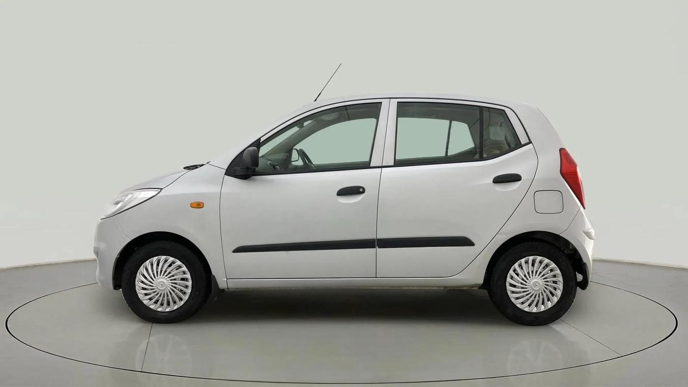 2013 Hyundai i10 MAGNA 1.1, Petrol, Manual, 46,966 km, Left Side