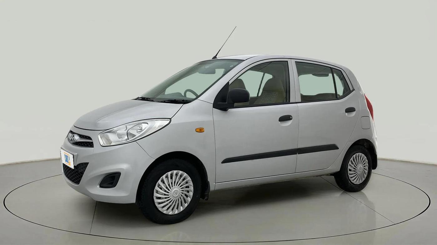 2013 Hyundai i10 MAGNA 1.1, Petrol, Manual, 46,966 km, Left Front Diagonal