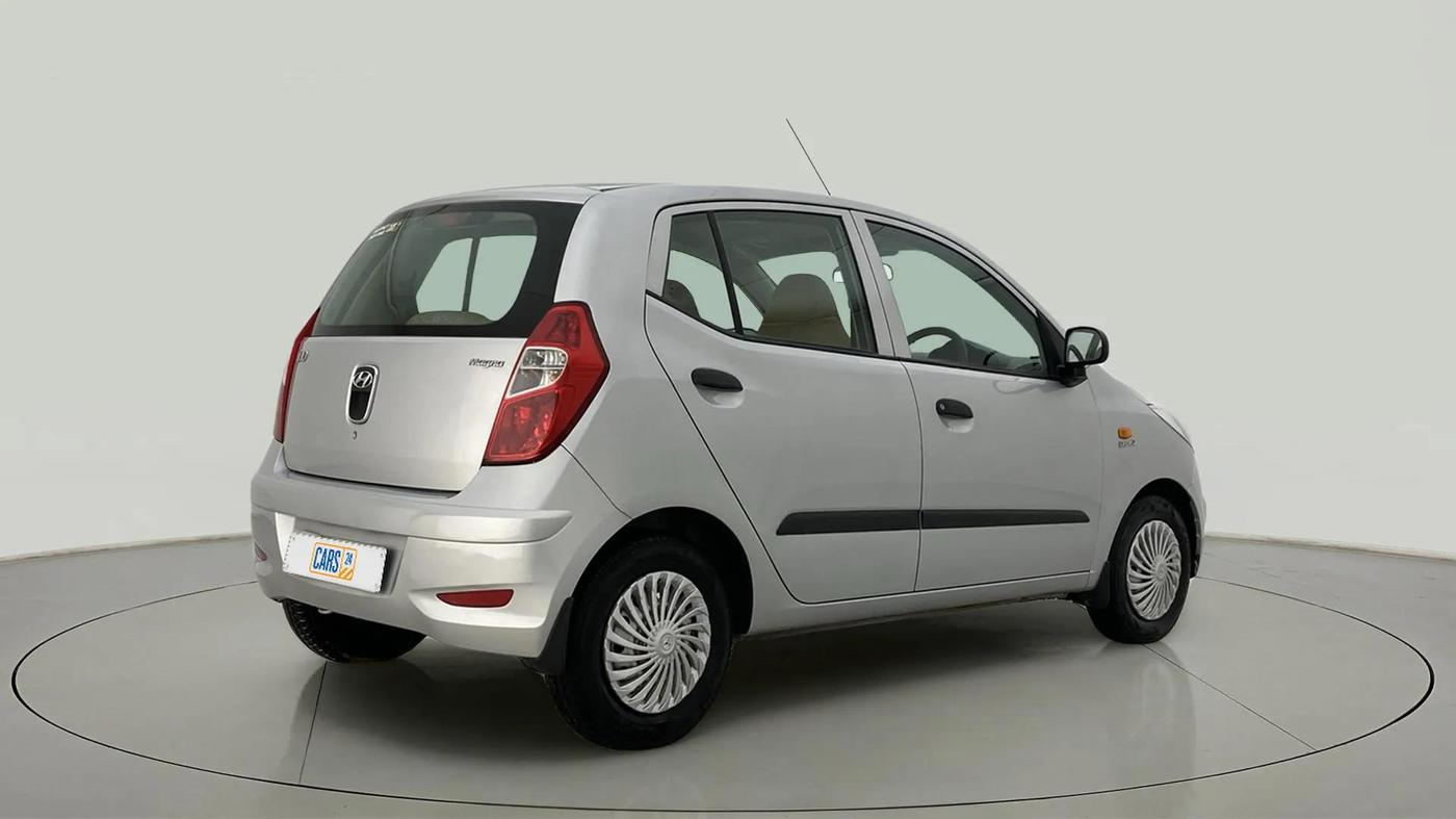 2013 Hyundai i10 MAGNA 1.1, Petrol, Manual, 46,966 km, Right Back Diagonal