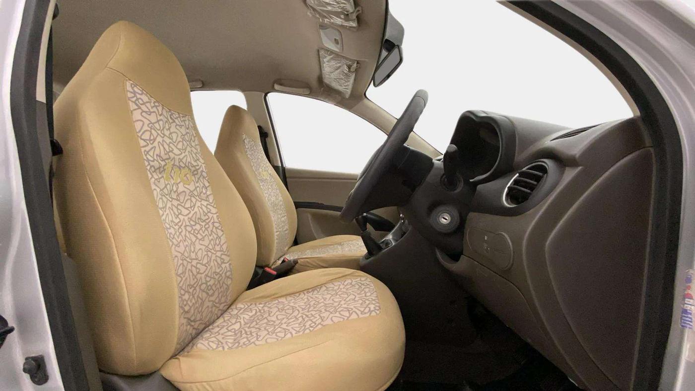 2013 Hyundai i10 MAGNA 1.1, Petrol, Manual, 46,966 km, Right Side Front Door Cabin