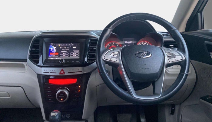 2019 Mahindra XUV300 W8 (O) 1.5 DIESEL AMT, Diesel, Automatic, 44,069 km, Steering Wheel Close Up
