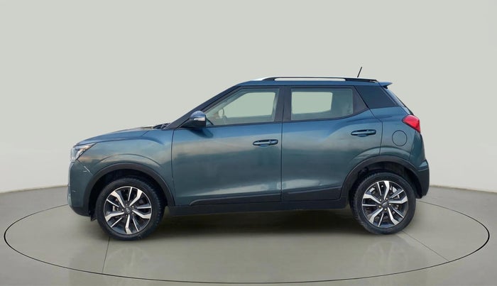 2019 Mahindra XUV300 W8 (O) 1.5 DIESEL AMT, Diesel, Automatic, 44,069 km, Left Side
